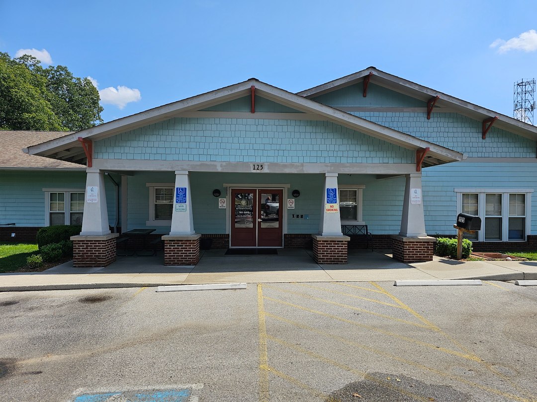 Top Quality Commercial Building Soft Wash and Power Washing of Concrete Cookeville Tn